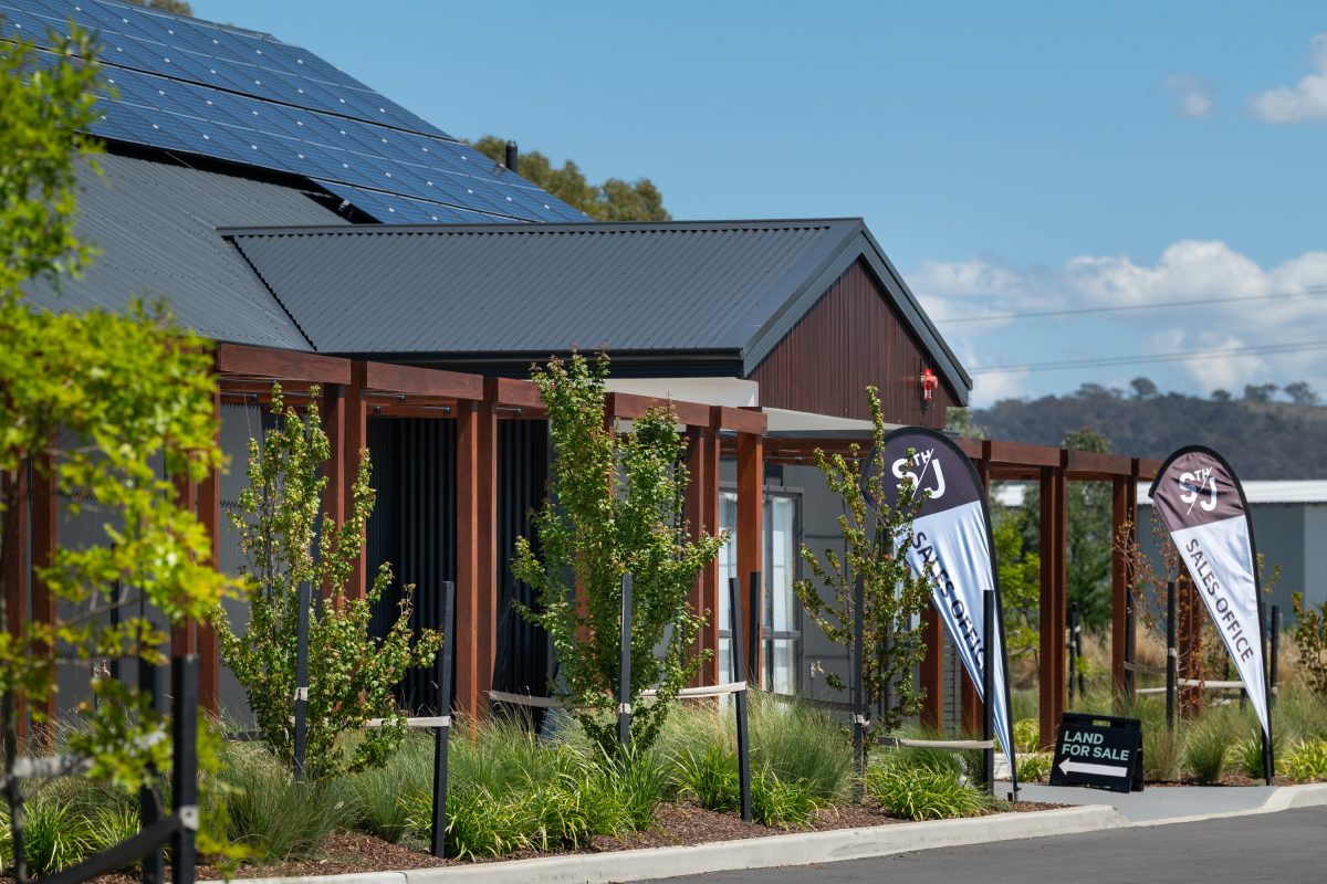 South Jerrabomberra image